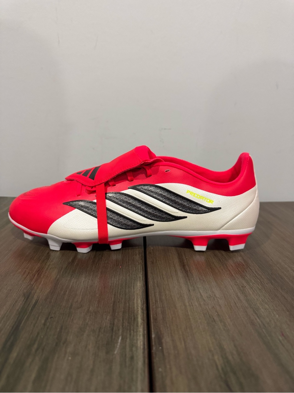 ADIDAS PREDATOR CLUB FT FG/MG MENS SOCCER CLEATS